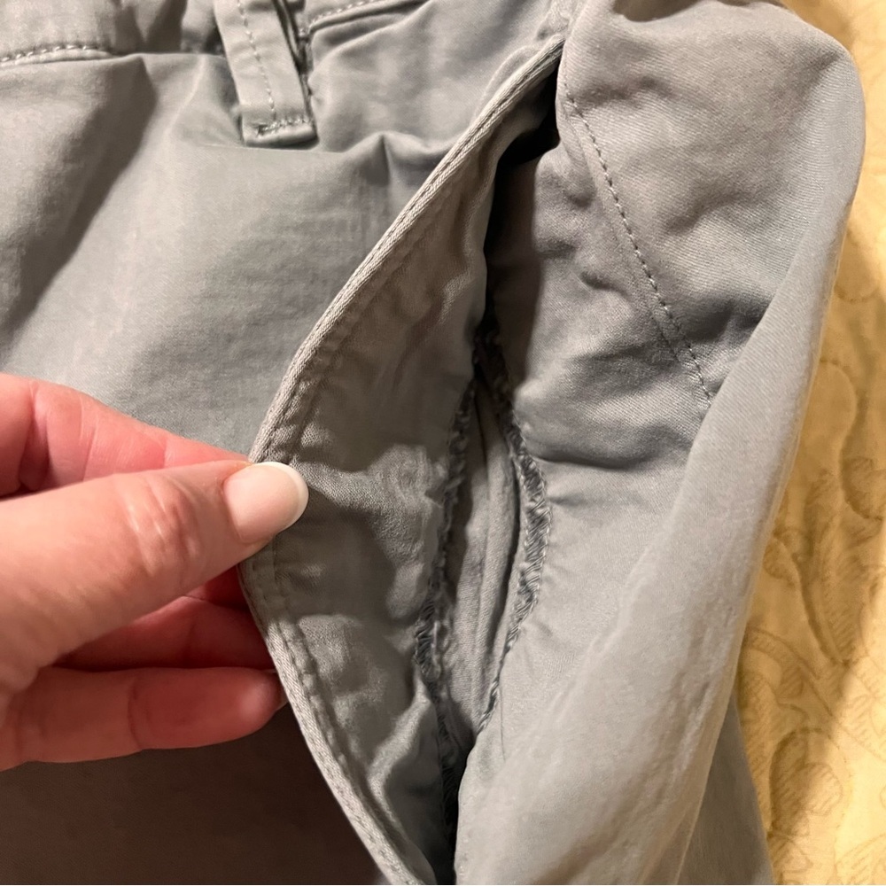Mavi Men's Slate Gray Flat Front Shorts - Picture 5 of 8